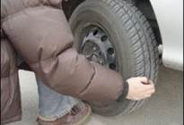 更换轮胎的正确步骤，你都知道吗？