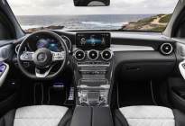 新款奔驰GLC Coupe官图发布，全面升级，比宝马X4带劲