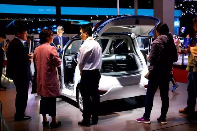 5款新车齐发 燃料电池车型首秀 众泰新能源“电遇”上海车展