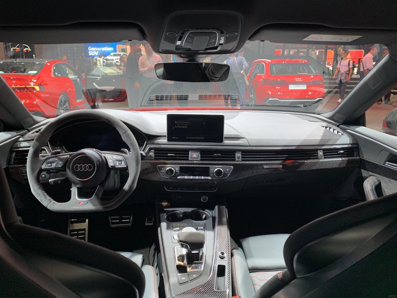 2019上海车展：奥迪RS5亮相