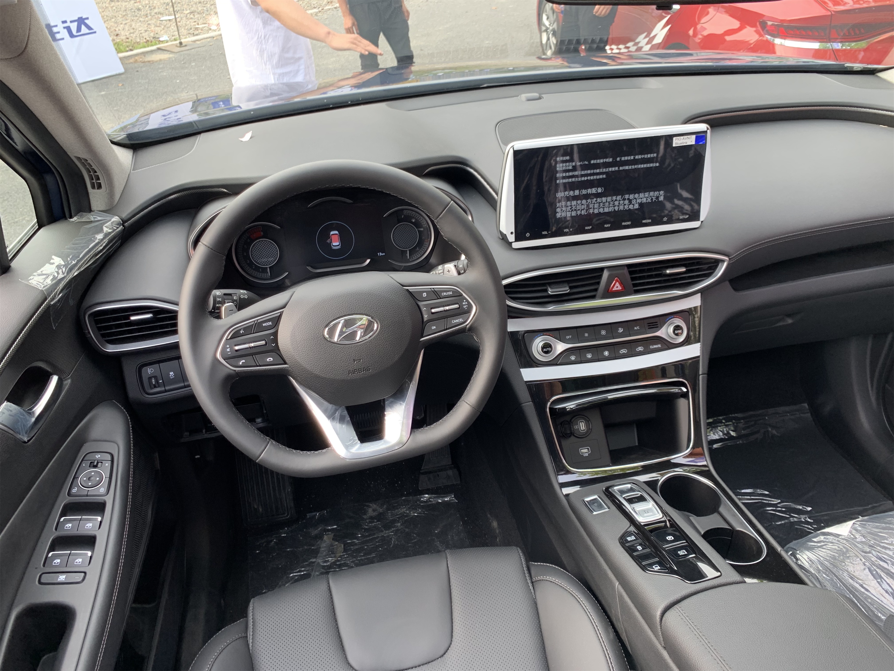 指纹就是车钥匙20t8at大6座试驾北京现代胜达