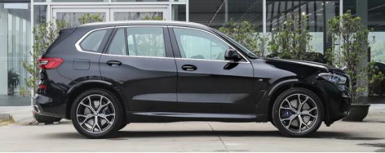 奔驰GLE静态对比宝马X5  豪华中大型SUV新选择