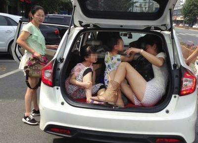 私家车高速超载怎么处罚的 五座车4大人2小孩算超载吗