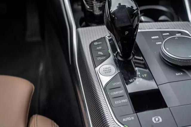 测评BMW全新3系：「运动」不是它命运的枷锁