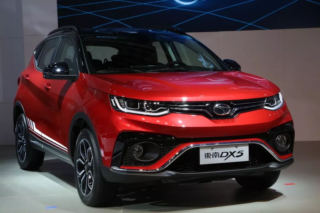 成都车展匠心质造精致suv东南dx5预售价699万元起