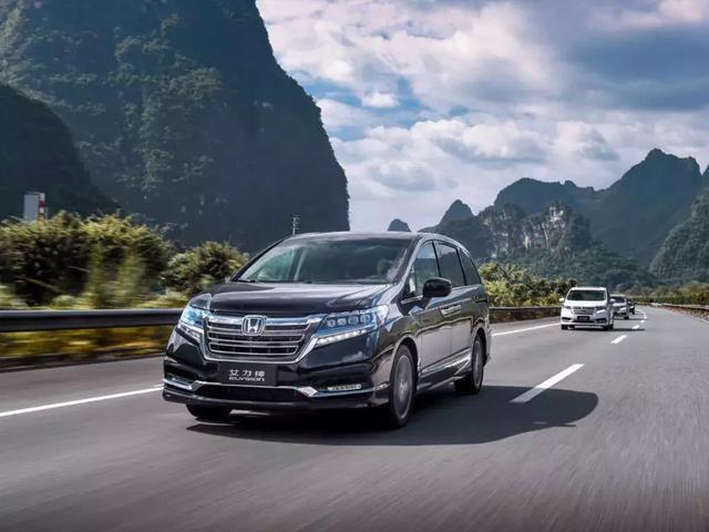 试驾报告|艾力绅锐混动昨晚上市,东本定价意欲