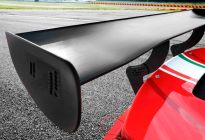 法拉利488 GT3赛车再度革新