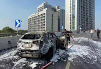 广州一雷克萨斯起火爆炸，警方通报车辆故障自燃