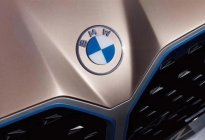 全新logo迎接“新能源车之年” 宝马想要"更清澈"的蓝天白云