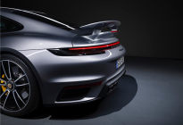 全新 911 Turbo S：适用于各种驾驶环境动力学设定