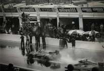 永远的塞纳——路特斯庆祝埃尔顿·塞纳F1首胜35周年