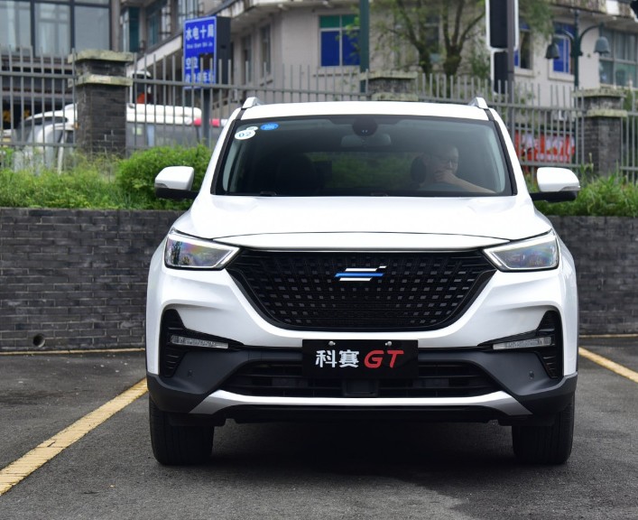 预算10万左右,且5/6/7座可选,长安欧尚科赛怎么样?