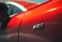 豪车来袭！新款宾利欧陆GT V8上市！