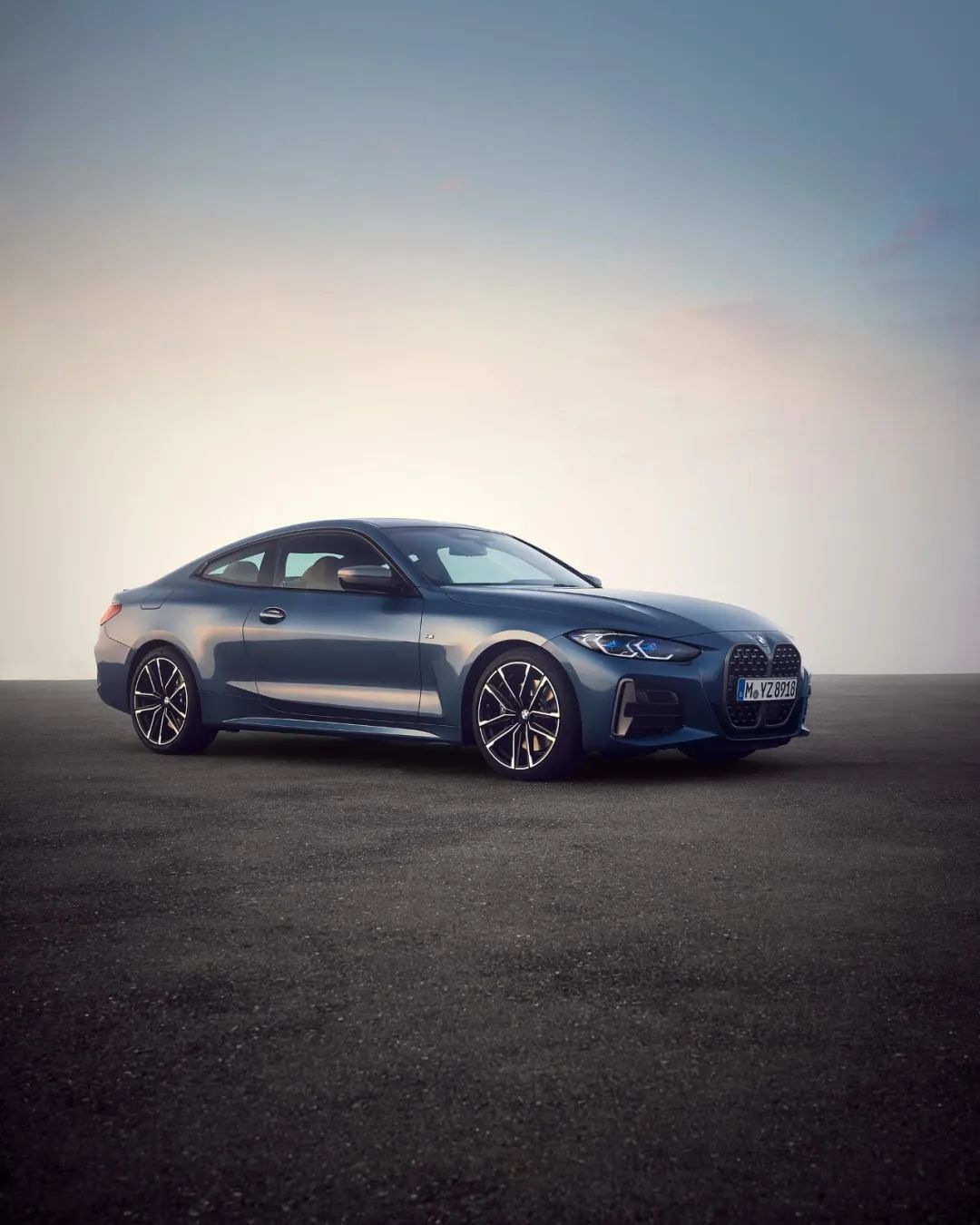 全新一代宝马4系正式发布更年轻更个性更运动海量官图