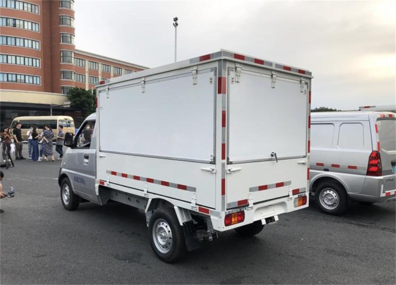 听说你们要去摆地摊,这款专用车了解下?