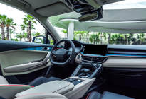 “洋”气十足的都市技能SUV 领克06携十项进阶创新全球首发