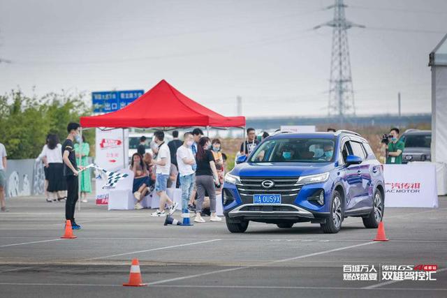 试驾报告：把GS4家族＂任性＂丢进场地障碍赛道，竟然有点看头