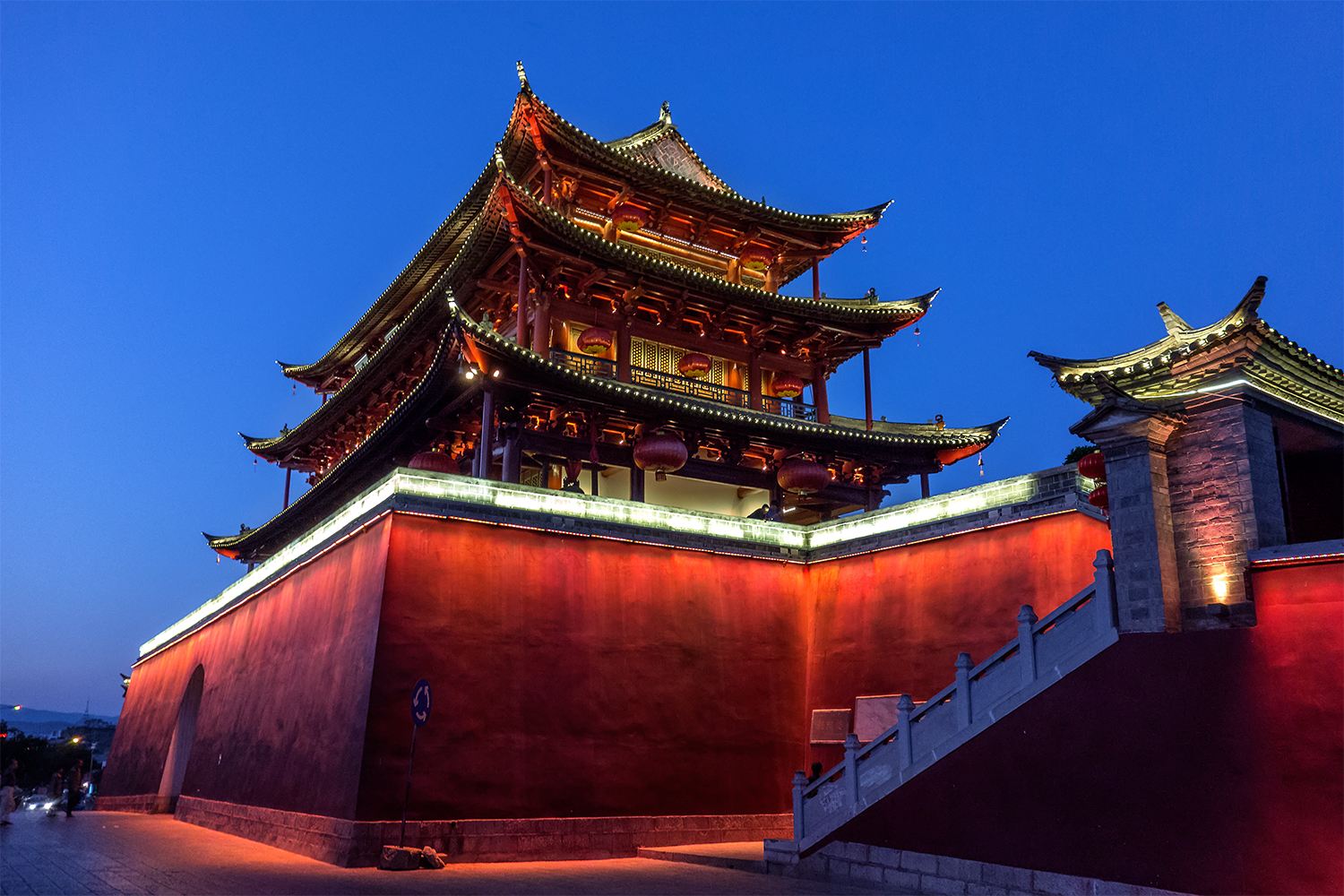 与开拓者热恋旅行一次，才懂它是7座SUV里最好的选择