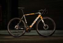 兰博基尼与Cervélo联合推出全新限量版R5自行车