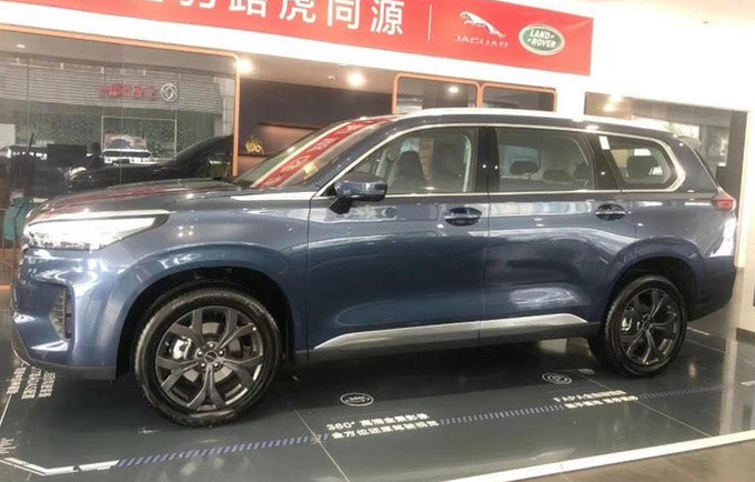 星途新TXL官图发布，前脸造型更霸气，内饰像奔驰，月底预售