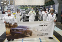 全新讴歌MDX正式下线，定位于中大型SUV