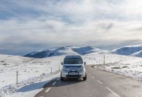日产推出e-NV200冬季露营车
