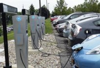 #2021新能源#电动汽车充电时风扇狂响，怎么回事？