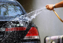 洗车学会这几招，自己洗比花钱洗的干净！