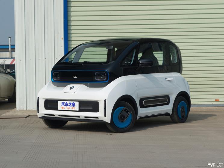 上汽通用五菱 新宝骏e300 2021款 小biu 星际智趣版