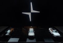 极星2全新产品系列首次亮相2021上海车展
