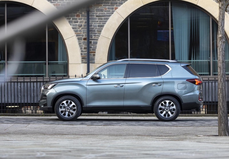 号称韩版"霸道",双龙新款雷斯特亮相,若重返中国能大卖?- 买车网