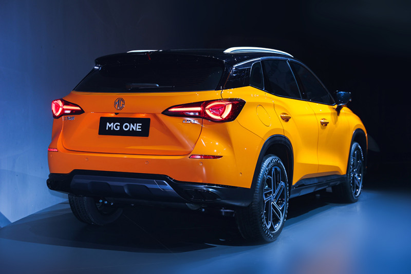 定位紧凑级suv的mg one亮相 两种外观随意选择- 买车网
