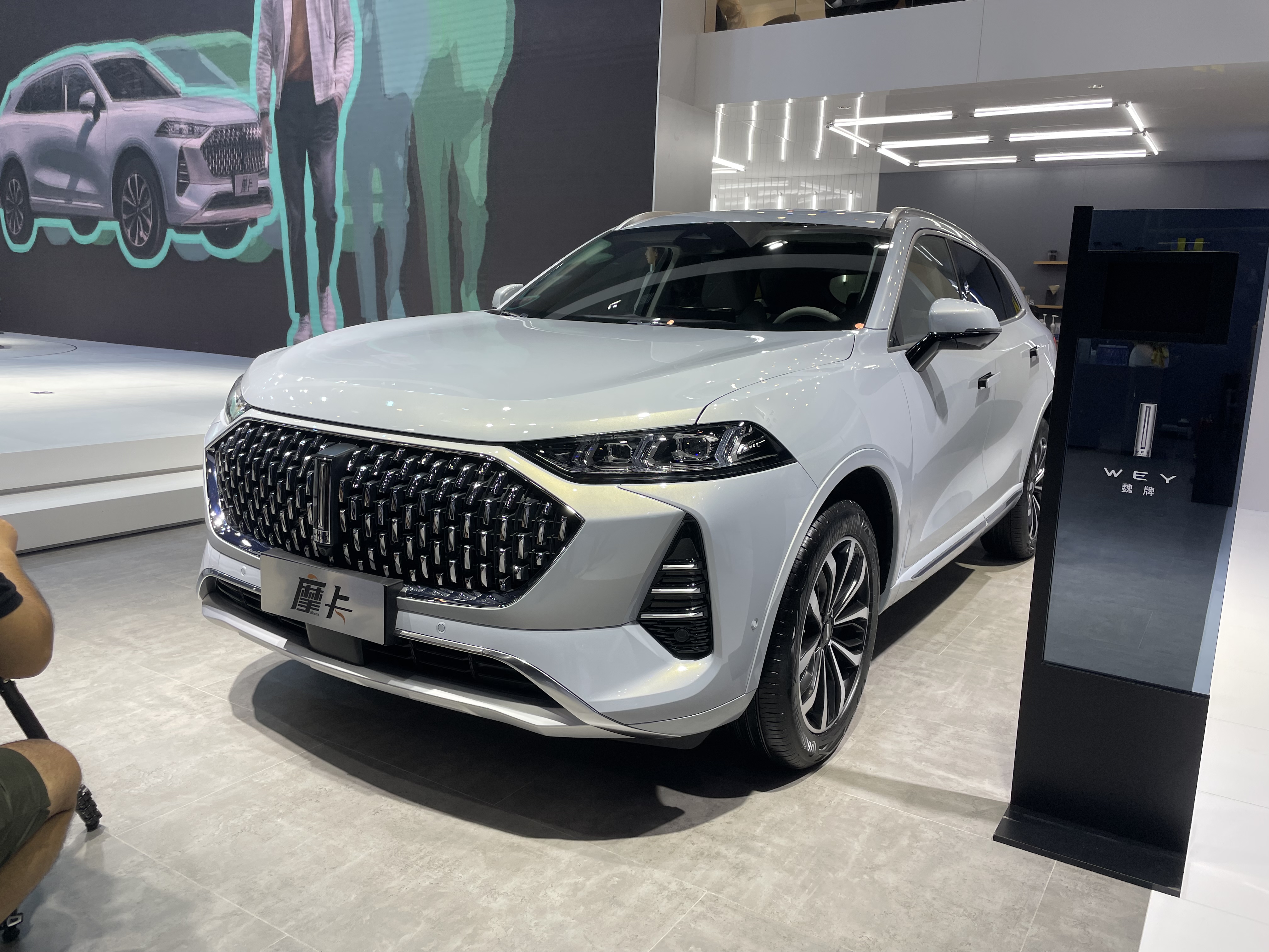 2021成都车展探馆:wey摩卡整装待发 - 汽车大全!