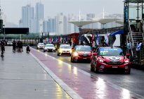 雨水挡不住回归赛道的热情 CTCC上海嘉定站试车环节率先进行