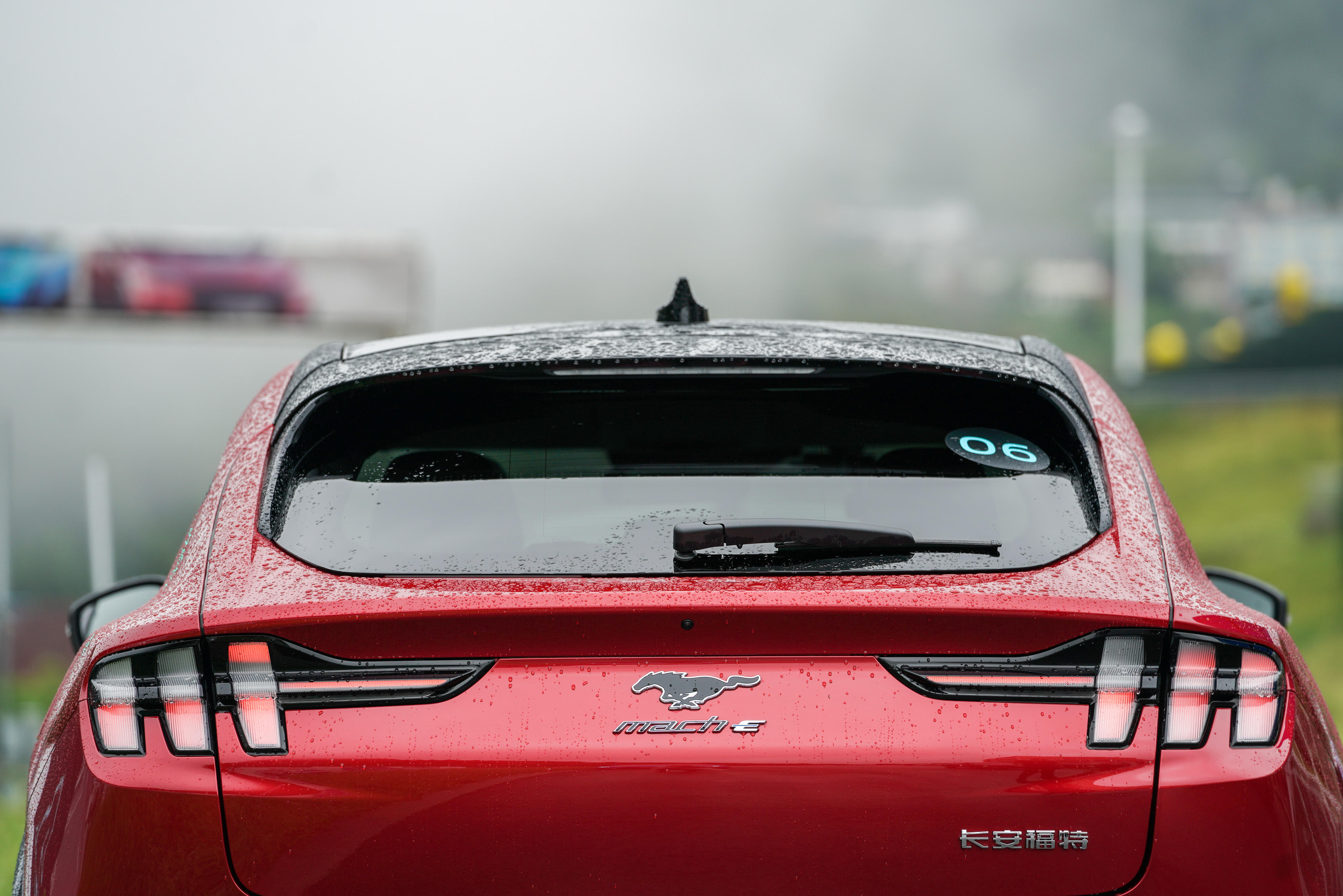 当"烈马"通上了电!试驾福特mustang mach-e