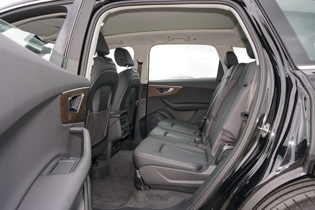 美式豪华与德系豪华差异_德系豪华suv大比拼_林肯飞行家与奥迪Q7对比